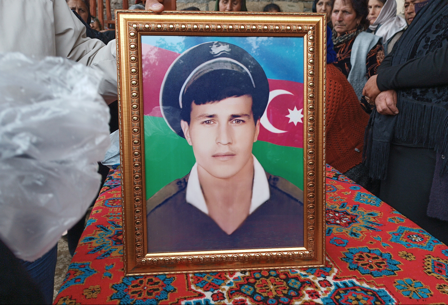 Останки шехида Первой Карабахской войны похоронены в Гядабее