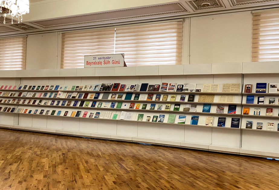 “21 Sentyabr - Beynəlxalq Sülh Günü” adlı sərgi açılıb