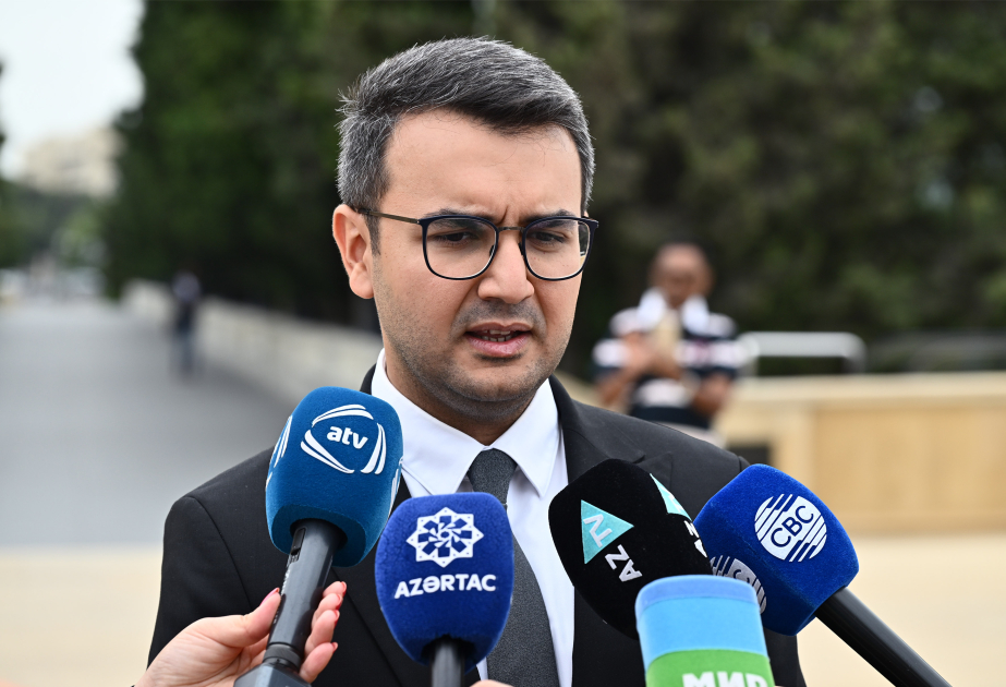 Rəvan Həsənov: Sülhün qorunmasının vacibliyini multikulturalizm məktəbinin iştirakçılarının diqqətinə çatdırmaq istəyirik