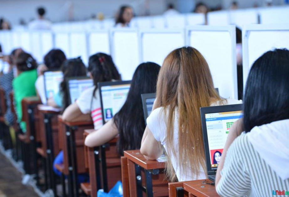 Üç mindən çox müəllim təkrar sertifikatlaşdırma prosesinin müsahibə mərhələsində uğur qazanıb