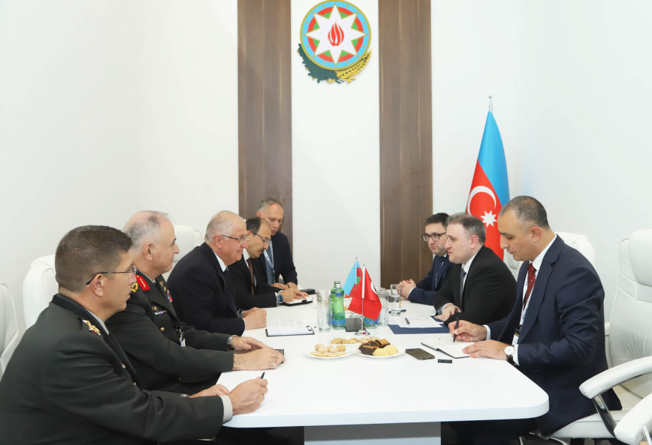 Vüqar Mustafayev “ADEX-2024” və “Securex Caspian” sərgiləri çərçivəsində bir sıra görüşlər keçirib