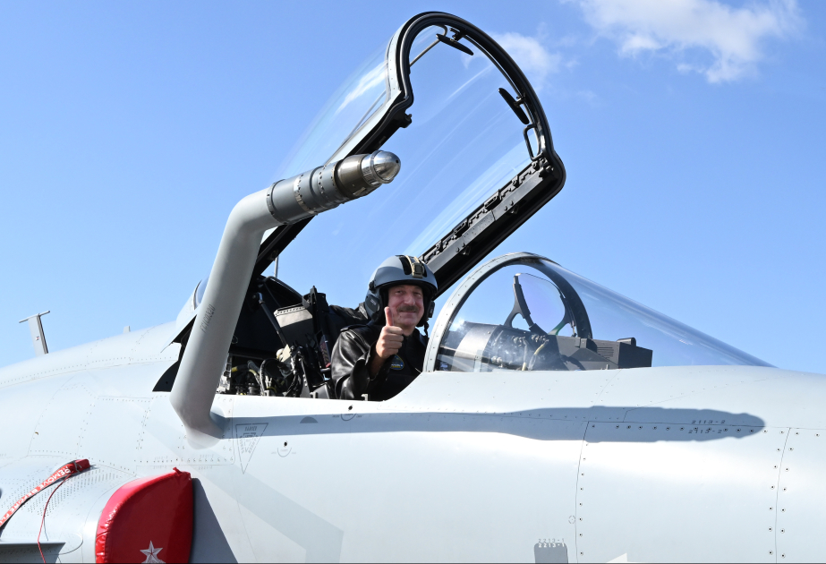 JF-17C multirole aircrafts presented to President Ilham Aliyev VIDEO