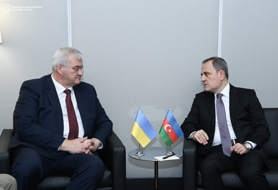 Azerbaiyán y Ucrania intercambian puntos de vista sobre cuestiones bilaterales y regionales