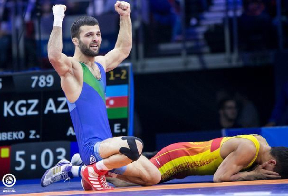 Los luchadores grecorromanos de Azerbaiyán ganan 3 medallas en el torneo internacional