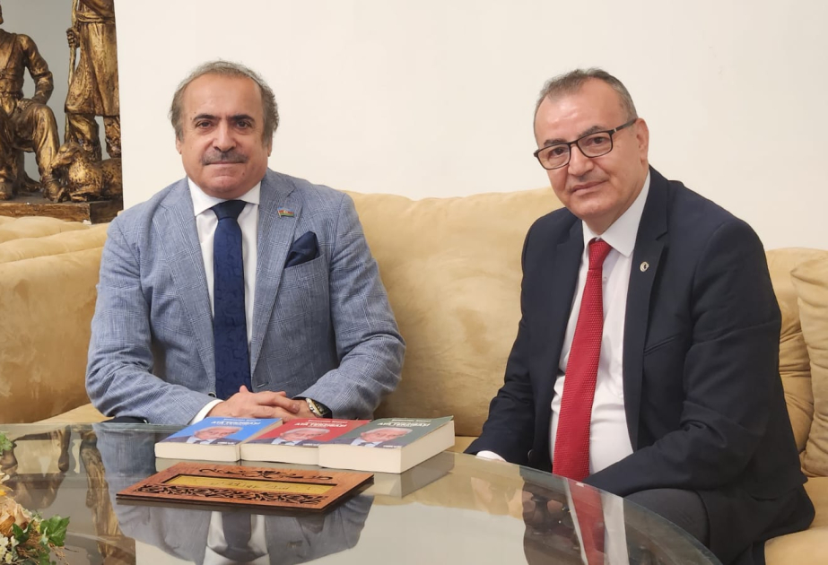 İraq-türkman ədəbiyyatının tədqiqi istiqamətində müzakirələr aparılıb