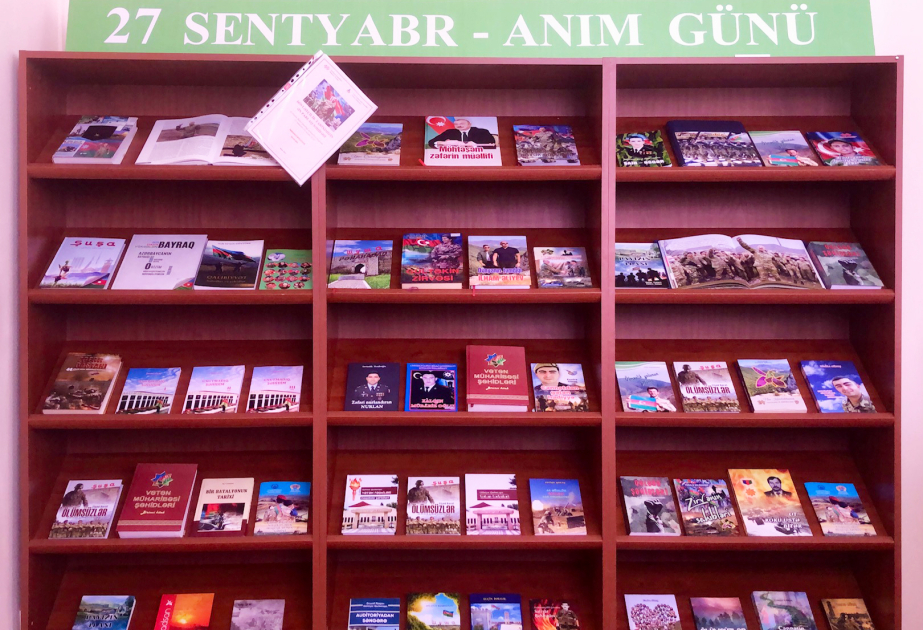 Gənclər Kitabxanasında Anım Günü münasibətilə ənənəvi və virtual kitab sərgisi təşkil edilib