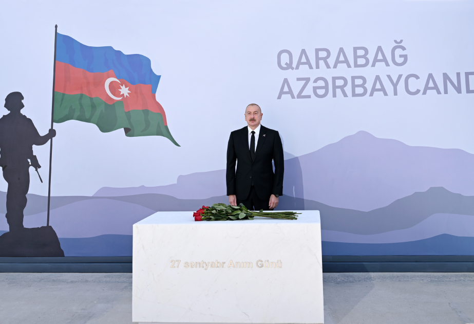 Prezident İlham Əliyev Zəfər parkında olub  YENİLƏNİB VİDEO