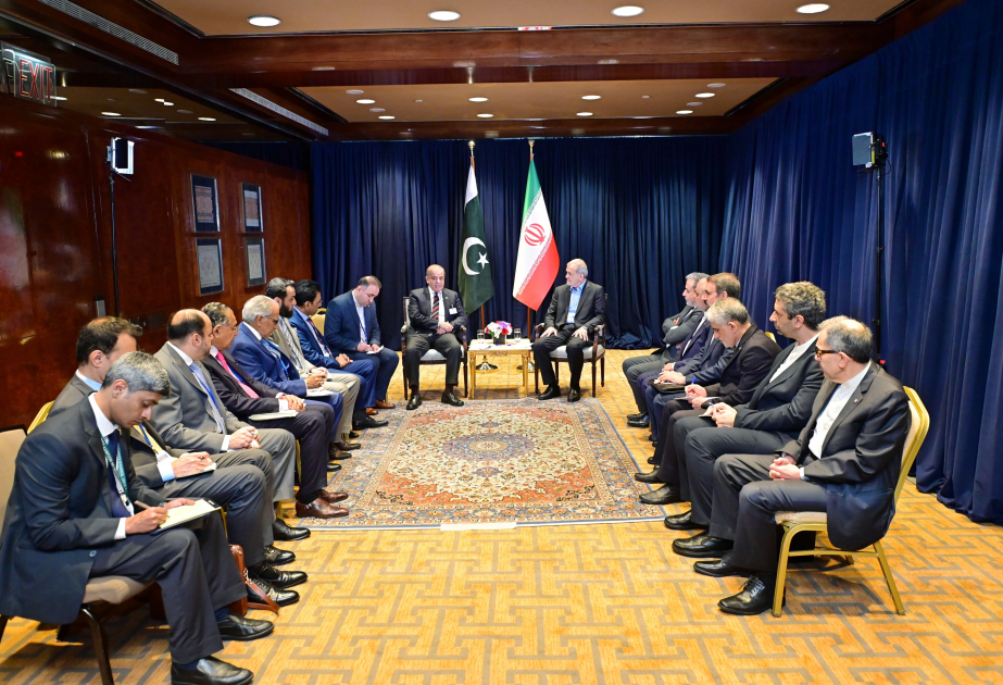 New York : Entretien entre le Premier ministre pakistanais et le président iranien