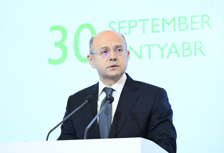Ministro de Energía: "Construir nuevos corredores energéticos es convertir a Azerbaiyán en proveedor de energía verde"