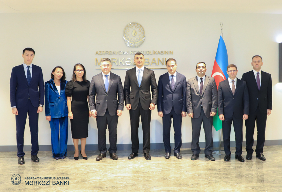 Se consideran las posibilidades de seguir profundizando la cooperación con el Banco Nacional de Kazajistán