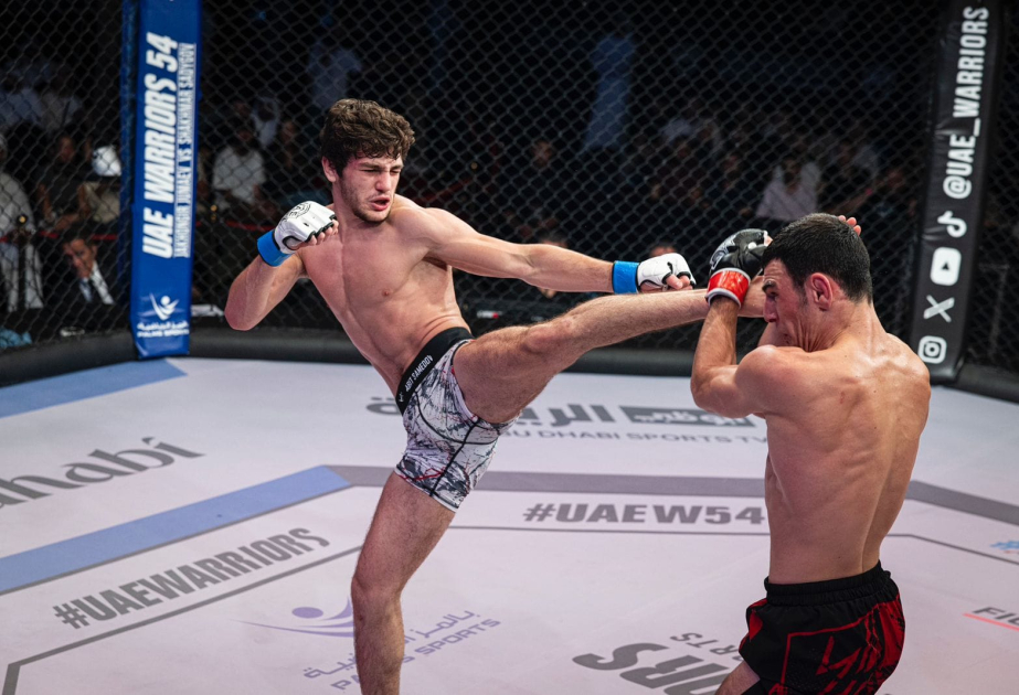 El luchador de MMA azerbaiyano gana el torneo internacional