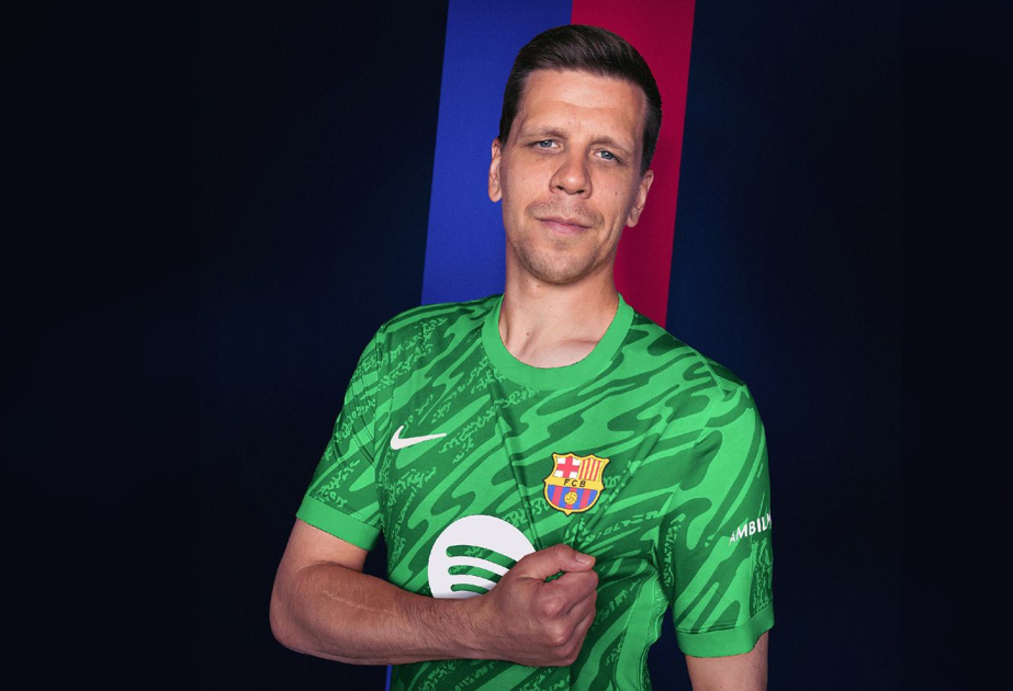 FC Barcelona sign Wojciech Szczęsny