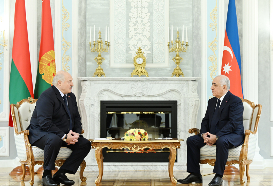 Primer Ministro de Azerbaiyán se reunió con el Presidente de Bielorrusia en Minsk
