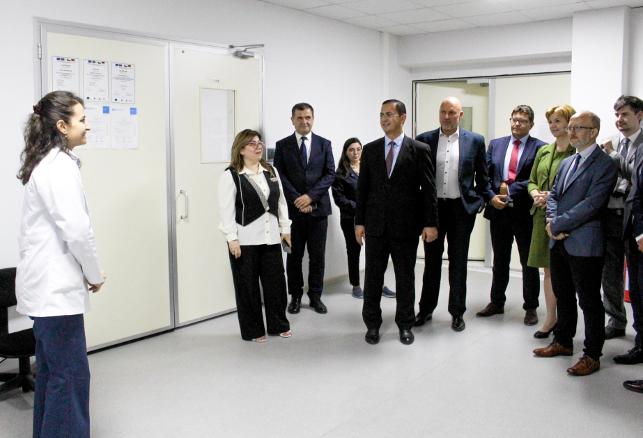 Slovakiyanın metrologiya, standartlar və akkreditasiya qurumlarının nümayəndələri AzMİ laboratoriyaları ilə tanış olublar