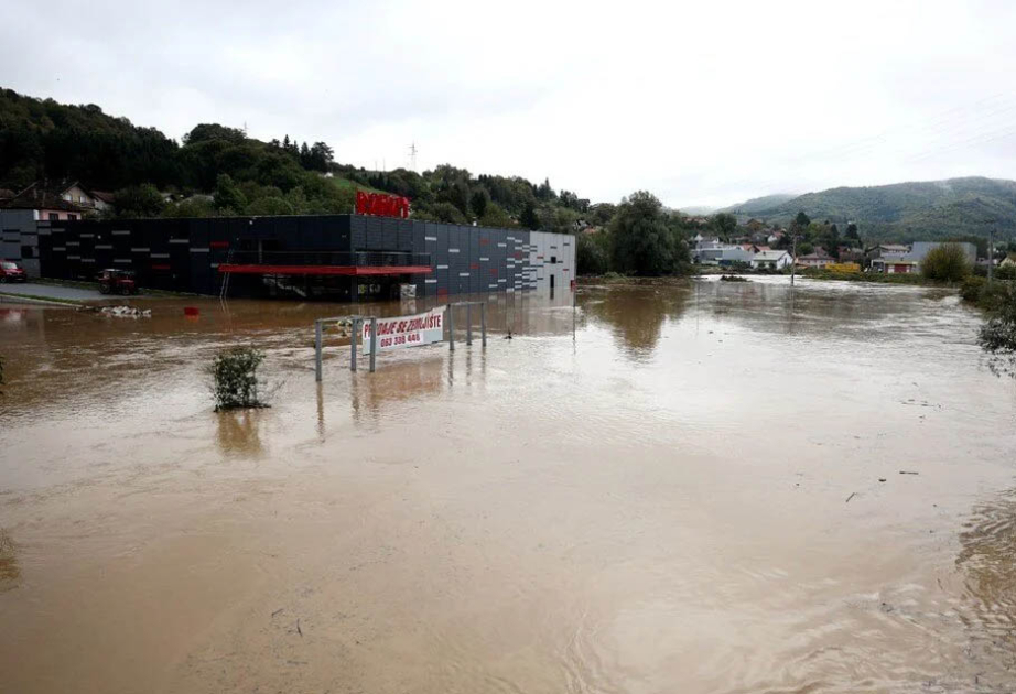 Heavy rains, landslides claim 17 lives in Bosnia-Herzegovina