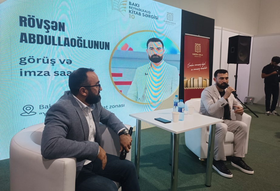 X Bakı Beynəlxalq Kitab Sərgisinin fəxri yazarı Rövşən Abdullaoğlunun oxucularla görüşü keçirilib