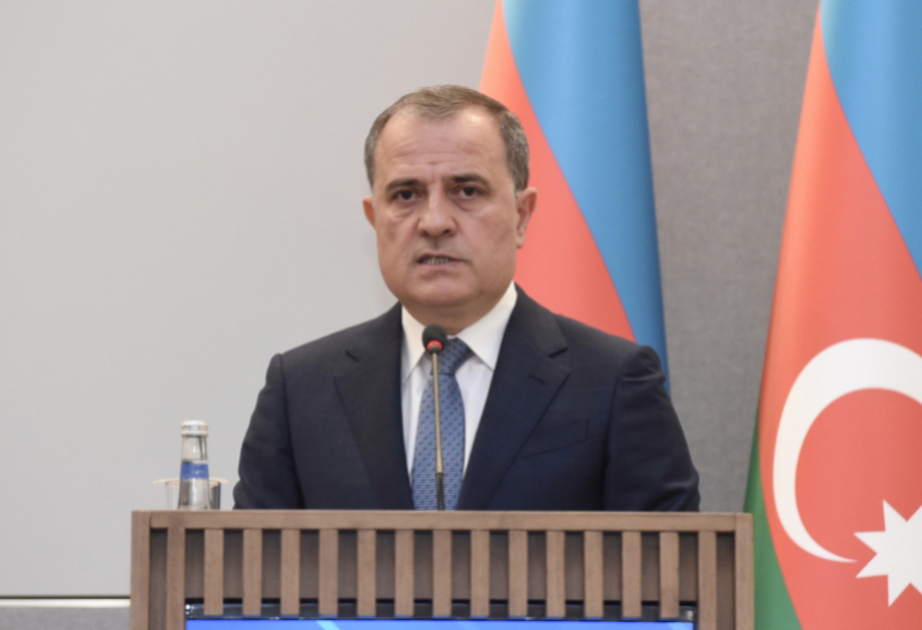 Azerbaijani FM embarks on working visit to Russia