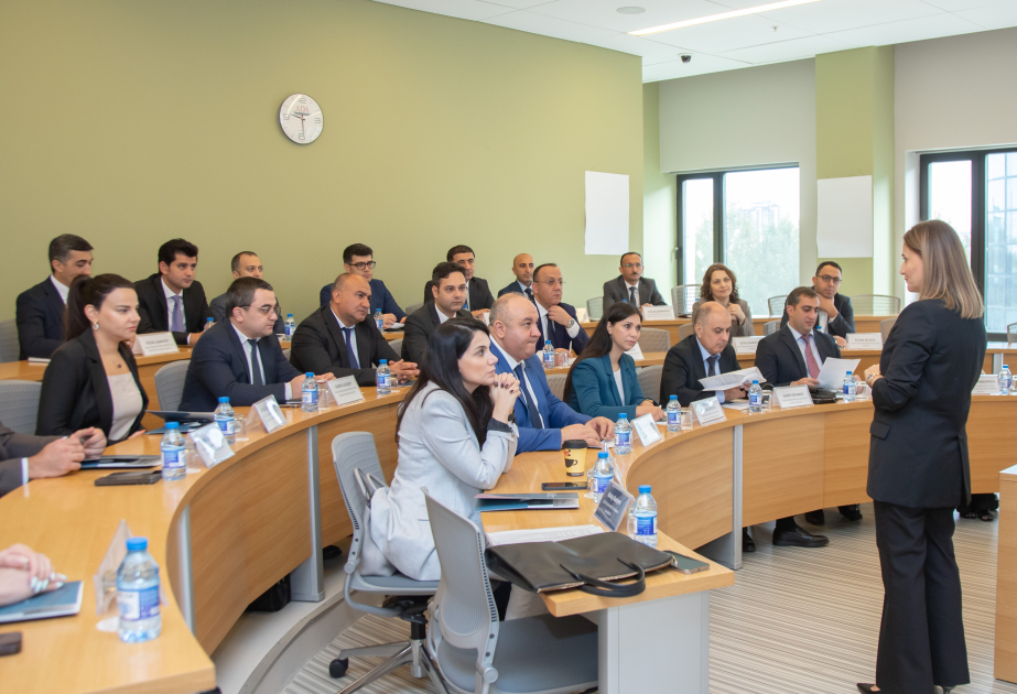 DVX ADA Universiteti ilə əməkdaşlıq çərçivəsində rəhbər heyətin liderlik bacarıqlarının inkişafı proqramını davam etdirir