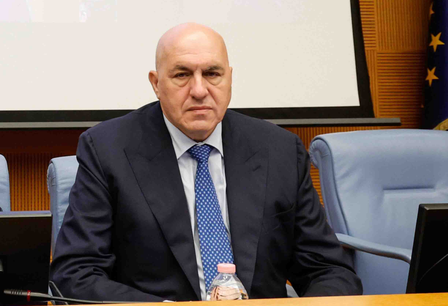 İtaliyanın müdafiə naziri: Livanda BMT sülhməramlı missiyasının bazasına hücum qəbuledilməzdir