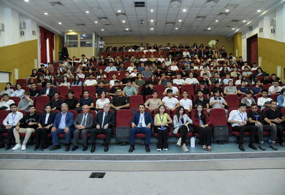 BMU tələbələri üçün kibertəhlükəsizlik sahəsi üzrə təlim keçirilib