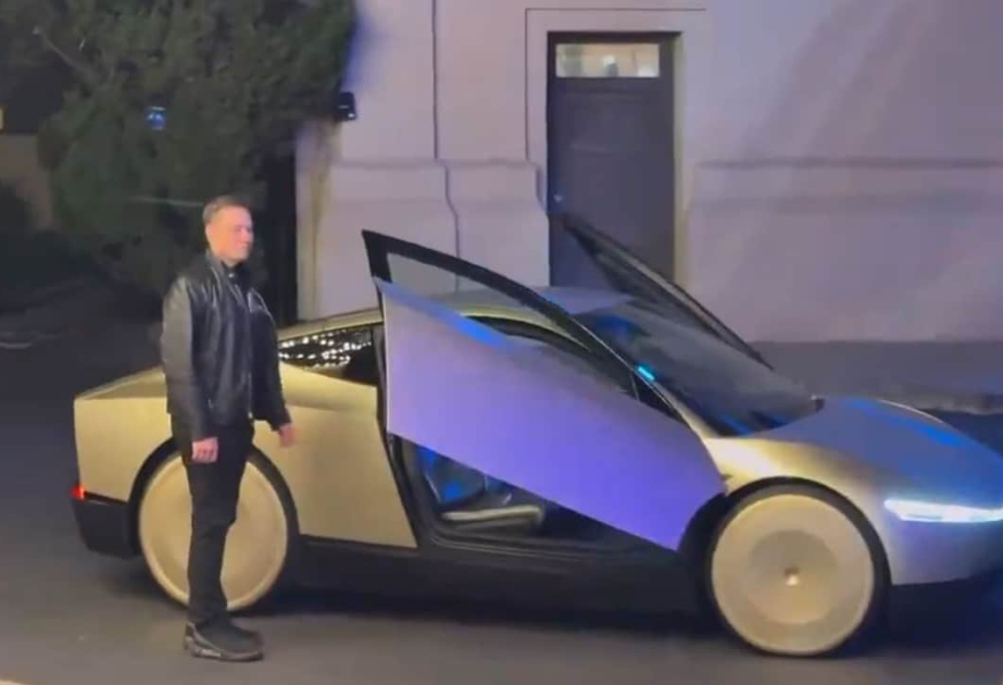 Elon Musk unveils Tesla’s ‘Cybercab’ robotaxis