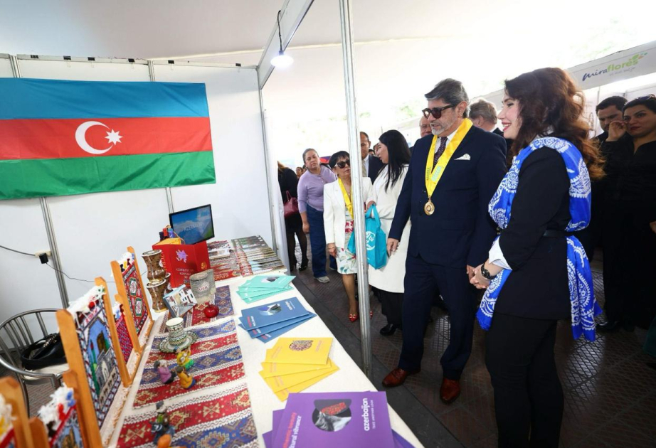 Azerbaiyán estuvo representado en la Exposición Internacional de Cultura, Turismo y Educación celebrada en Lima