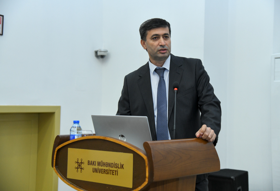 BMU-da elmmetrik bazalara çıxış mövzusunda təlim olub