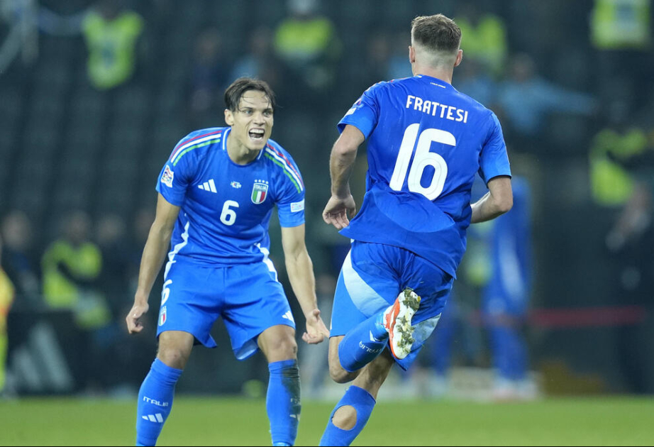 Italien bleibt auf Viertelfinalkurs