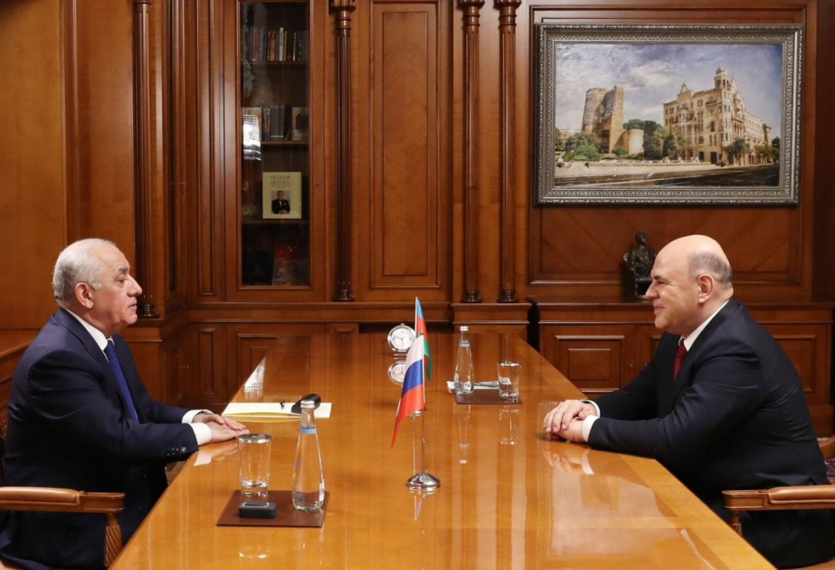 Aserbaidschans Premierminister telefoniert mit seinem russischen Amtskollegen
