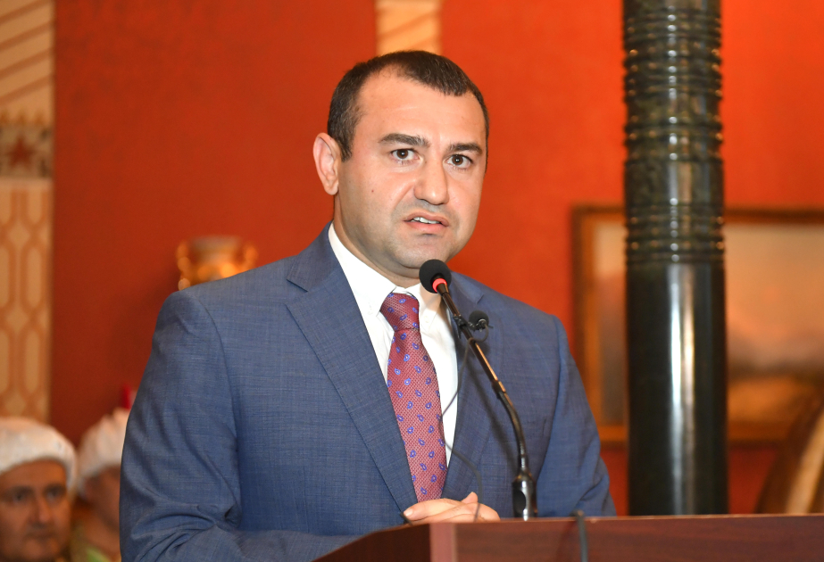 En Bakú se presenta el decreto de 516 años de antigüedad del Shah Ismaíl Khatai
