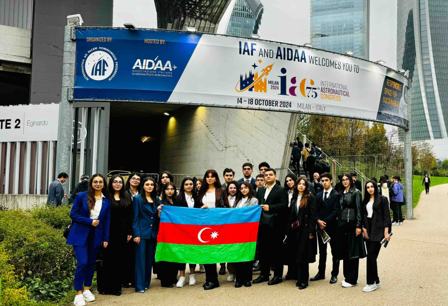 Azerbaijani young scientists continue their sessions at International Astronautical Congress