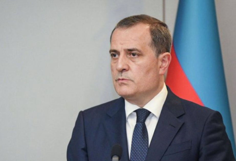 Azerbaijani FM embarks on working visit to Türkiye