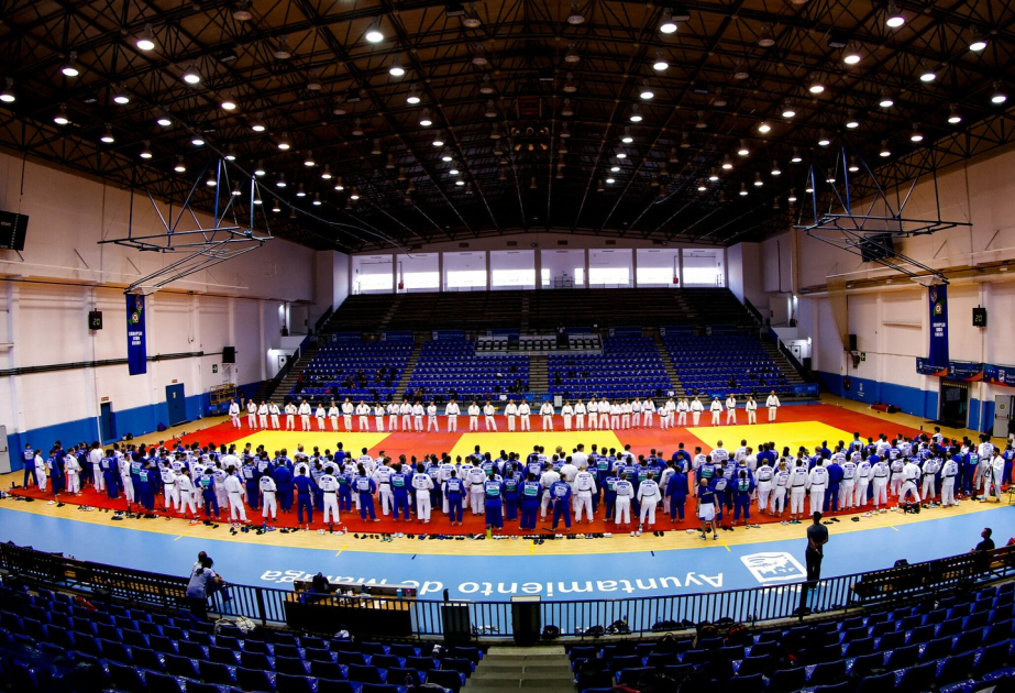 Азербайджанские дзюдоистки готовятся к чемпионату Европы в Малаге
