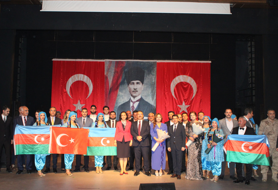 Naxçıvan Dövlət Filarmoniyası Türkiyədə konsert proqramı ilə çıxış edib