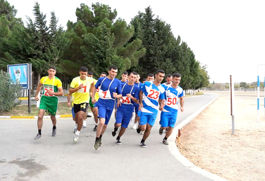 Hərbi qulluqçular arasında atletika üzrə yarış keçirilib