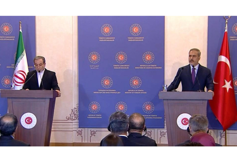 Türkiyə və İranın XİN rəhbərləri İstanbulda mediaya birgə açıqlama veriblər