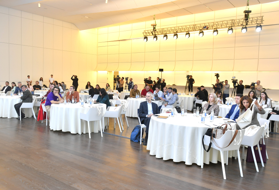 Media nümayəndələri üçün “ESG Hesabatlarının Tərifi və Təhlili” mövzusunda seminar keçirilib YENİLƏNİB VİDEO