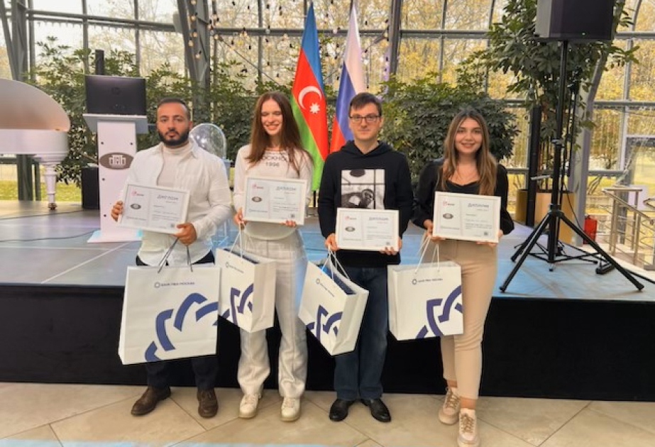 “Xarıbülbül” komandası “Klub-14” oyunlarının qalibi olub