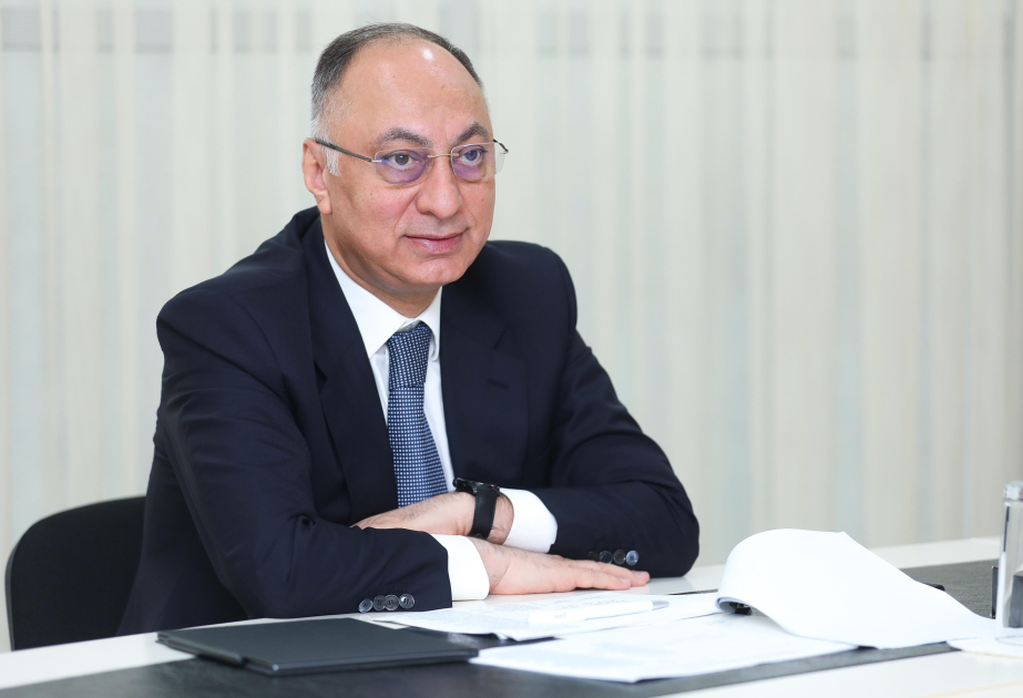 Qusarda qida sahəsində işləmək istəyən vətəndaşların müraciətlərinə baxılıb