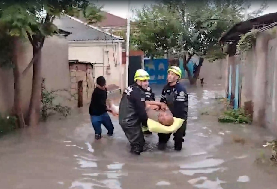 FHN: Yağış Bakı və Abşeronda fəsadlar yaradıb, 8 vətəndaş təxliyə edilib VİDEO