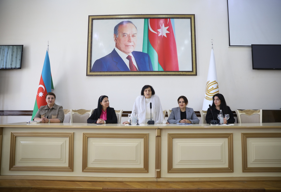 Təhsil Tələbə Krediti Fondunun nümayəndələri GDU-da tələbələrlə görüşüblər