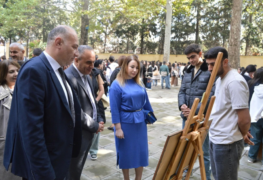 Mingəçevir Dövlət Universitetində rəsm-satış sərgisi açılıb