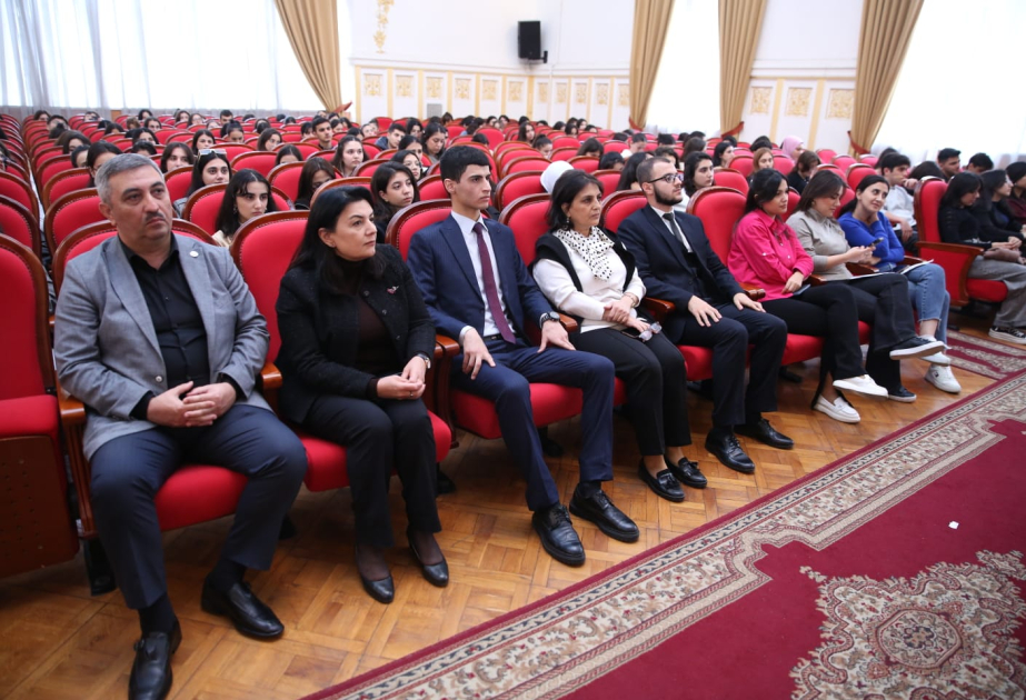 Pedaqoji Universitetdə “COP29: Tələbələrin yaşıl missiyası” mövzusunda görüş keçirilib