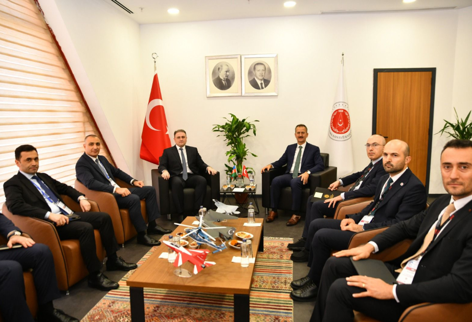 L’Azerbaïdjan et la Türkiye discutent de leur coopération en matière d’industrie de défense