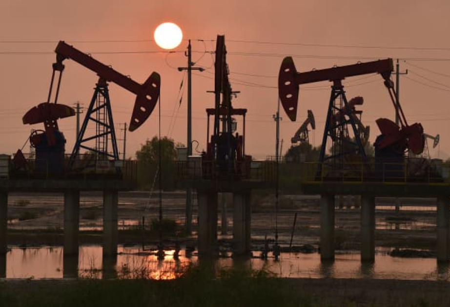 Les cours du pétrole diminuent sur les bourses mondiales