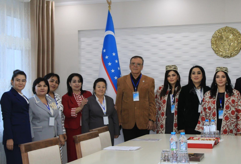 Nəsiminin dilində işlənən onomastik vahidlərə dair izahlı lüğət özbək dilində təqdim edilib