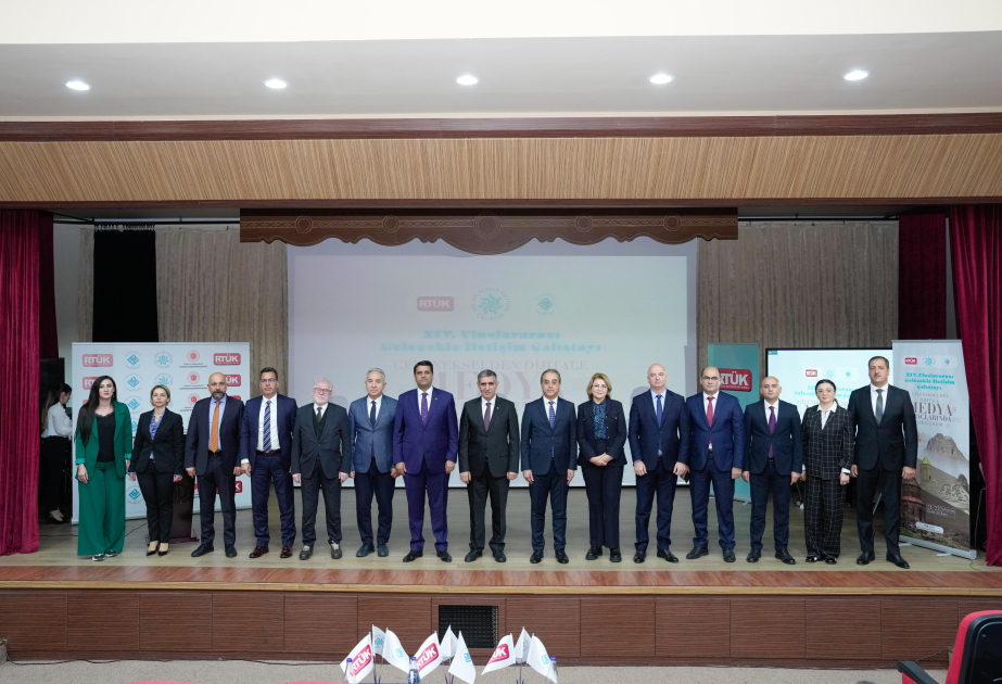 Naxçıvan Dövlət Universitetində “Gələcəklə ünsiyyət” 14-cü beynəlxalq konfransı keçirilib
