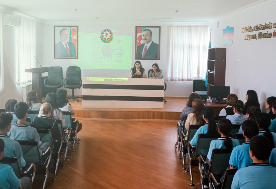 Məktəblərdə dayanıqlılıq mövzusunda seminarlar keçirilib