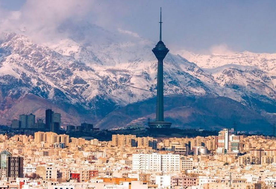 إسرائيل قصفت مواقع عسكرية لإيران