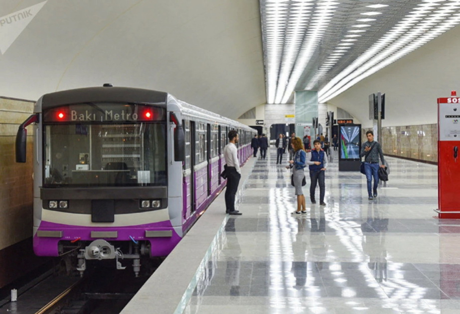 Bakı metrosunda qatarların hərəkətində yubanma yaranıb